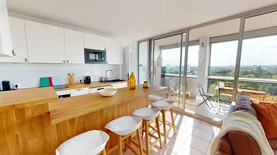 Photo du 7 Rue Du Parc, 69500 Bron, France Bron