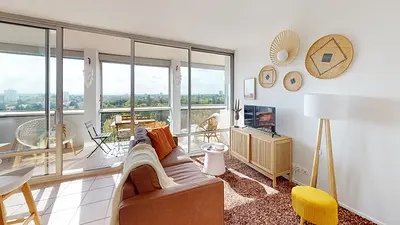 Photo du 7 Rue Du Parc, 69500 Bron, France Bron