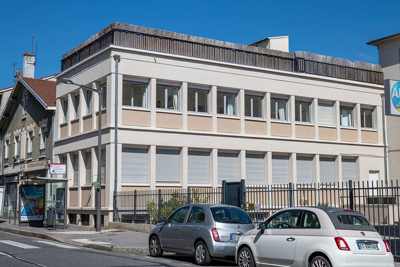 Photo du 30 boulevard Emile Zola, 69600 Oullins-Pierre-Bénite, France Oullins-Pierre-Bénite