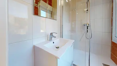 Photo du 30 boulevard Emile Zola, 69600 Oullins-Pierre-Bénite, France Oullins-Pierre-Bénite