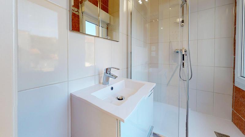 Photo du 30 boulevard Emile Zola, 69600 Oullins-Pierre-Bénite, France Oullins-Pierre-Bénite