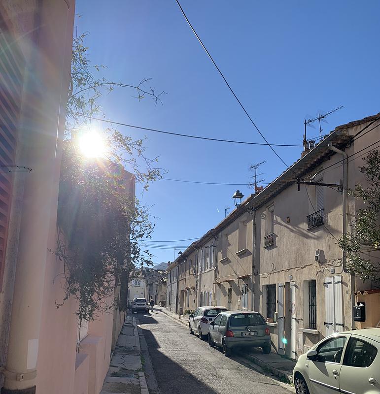 Photo du 41 Rue Enjouvin, 13009 Marseille, France Marseille