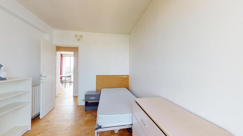 Photo du 7 Place De Milan, 31100 Toulouse, France Toulouse