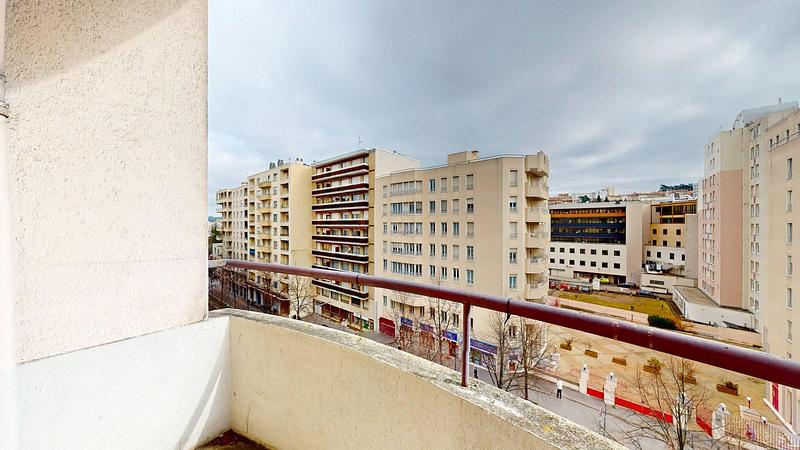 Photo du 72 Ter Rue du Onze Novembre, 42100 Saint-Étienne, France Saint-Étienne