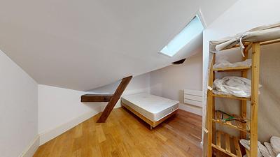 Photo du 11 Place Henri Dunant, 16000 Angoulême, France Angoulême