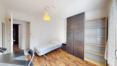 Photo du 108 Rue Roublot, 94120 Fontenay-sous-Bois, France Fontenay-sous-Bois