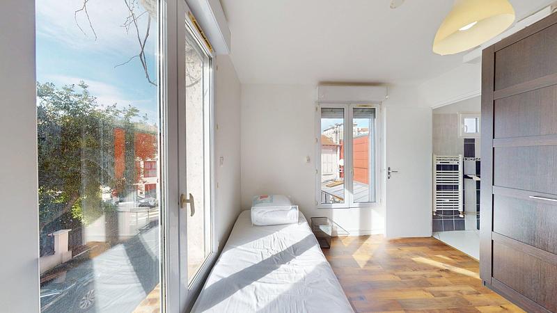 Photo du 108 Rue Roublot, 94120 Fontenay-sous-Bois, France Fontenay-sous-Bois