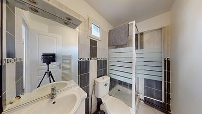 Photo du 108 Rue Roublot, 94120 Fontenay-sous-Bois, France Fontenay-sous-Bois