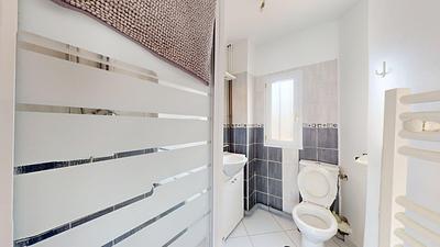 Photo du 108 Rue Roublot, 94120 Fontenay-sous-Bois, France Fontenay-sous-Bois