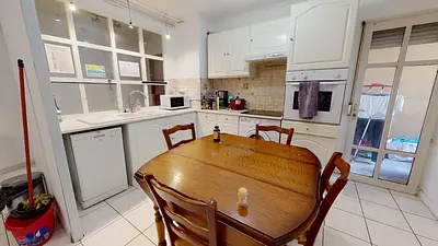 Photo du 22 rue Pierre Dupont, 69190 Saint-Fons, France Saint-Fons