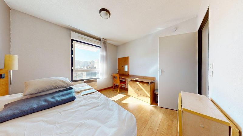 Photo du 19 Rue Chevreul, 42100 Saint-Étienne, France Saint-Étienne