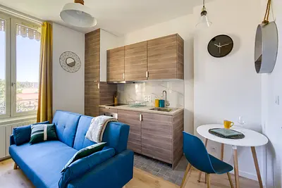 Photo du 37 Avenue Jean-François Raclet, 69007 Lyon, France Lyon