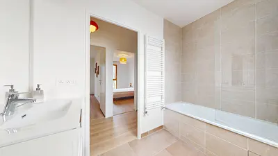 Photo du 2 Rue de la Varenne, 93160 Noisy-le-Grand, France Noisy-le-Grand