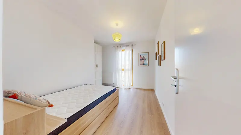 Photo du 2 Rue de la Varenne, 93160 Noisy-le-Grand, France Noisy-le-Grand