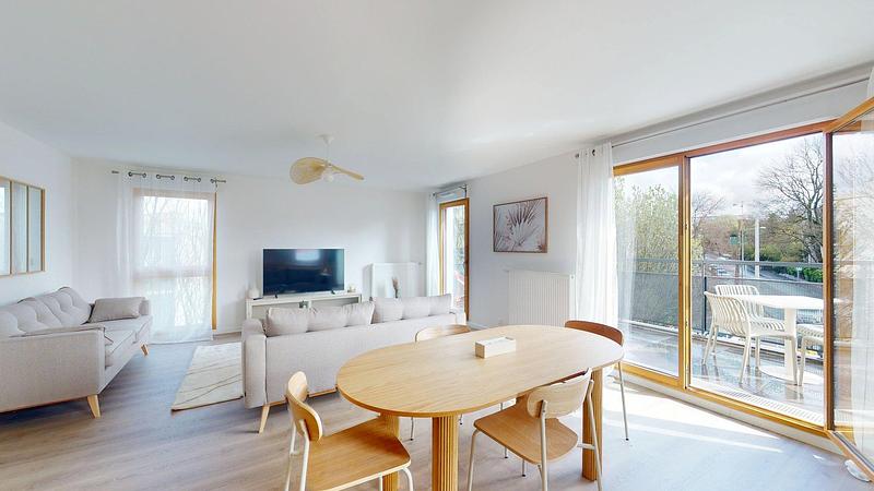 Photo du 2 Rue de la Varenne, 93160 Noisy-le-Grand, France Noisy-le-Grand