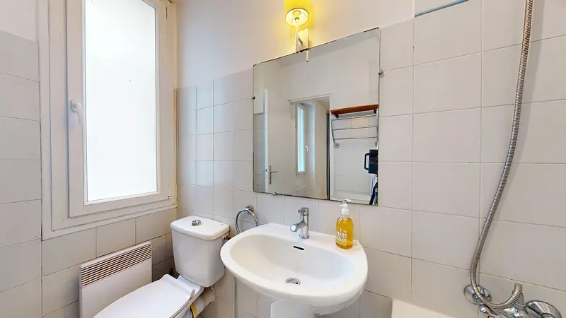 Photo du 8 Rue de la Villette, 75019 Paris, France Paris