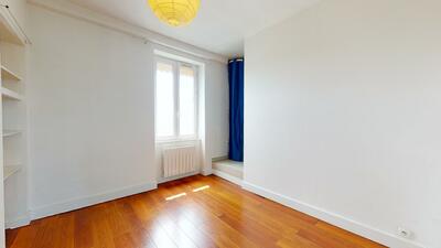 Photo du 60 Rue Pierre Sémard, 69600 Oullins-Pierre-Bénite, France Oullins-Pierre-Bénite