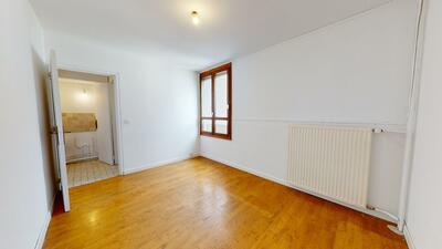 Photo du 26 Avenue Du Mont Blanc, 69140 Rillieux-la-Pape, France Rillieux-la-Pape