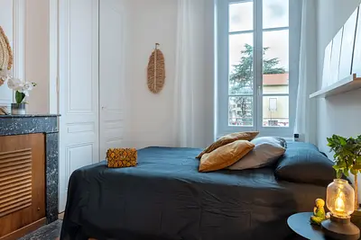 Photo du 19 rue Victor Hugo, 69100 Villeurbanne, France Villeurbanne