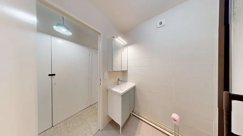 Photo du 2 Avenue Roberto Rossellini, 69100 Villeurbanne, France Villeurbanne