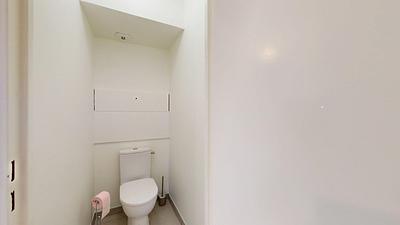 Photo du 2 Avenue Roberto Rossellini, 69100 Villeurbanne, France Villeurbanne