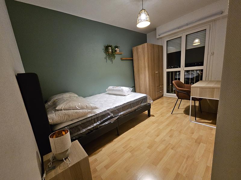 Photo du 11 Avenue du Général de Gaulle, 95310 Saint-Ouen-l'Aumône, France Saint-Ouen-l'Aumône