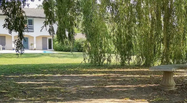 Photo du Rue de la Rotonde, 74100 Ville-la-Grand, France Ville-la-Grand