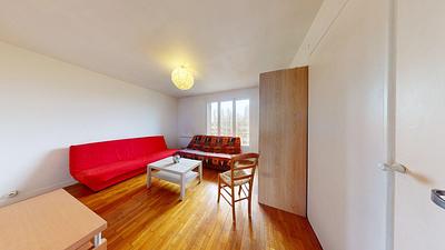 Photo du 30 Rue Pierre-Joseph Proudhon, 69100 Villeurbanne, France Villeurbanne