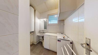 Photo du 30 Rue Pierre-Joseph Proudhon, 69100 Villeurbanne, France Villeurbanne