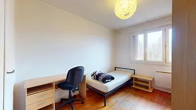 Photo du 30 Rue Pierre-Joseph Proudhon, 69100 Villeurbanne, France Villeurbanne