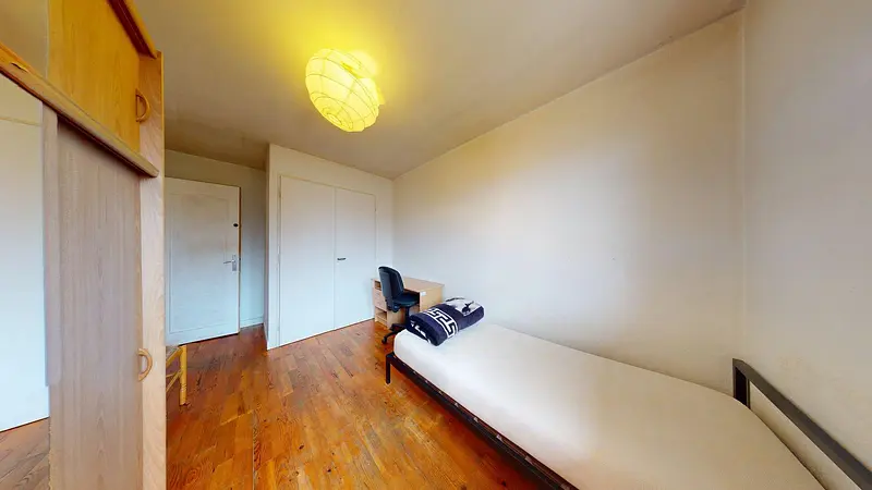 Photo du 30 Rue Pierre-Joseph Proudhon, 69100 Villeurbanne, France Villeurbanne