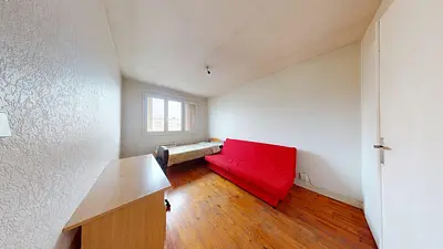 Photo du 30 Rue Pierre-Joseph Proudhon, 69100 Villeurbanne, France Villeurbanne