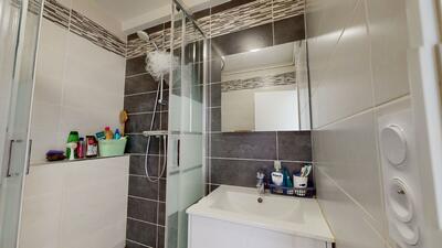 Photo du 165 Cours Docteur Long, 69003 Lyon, France Lyon