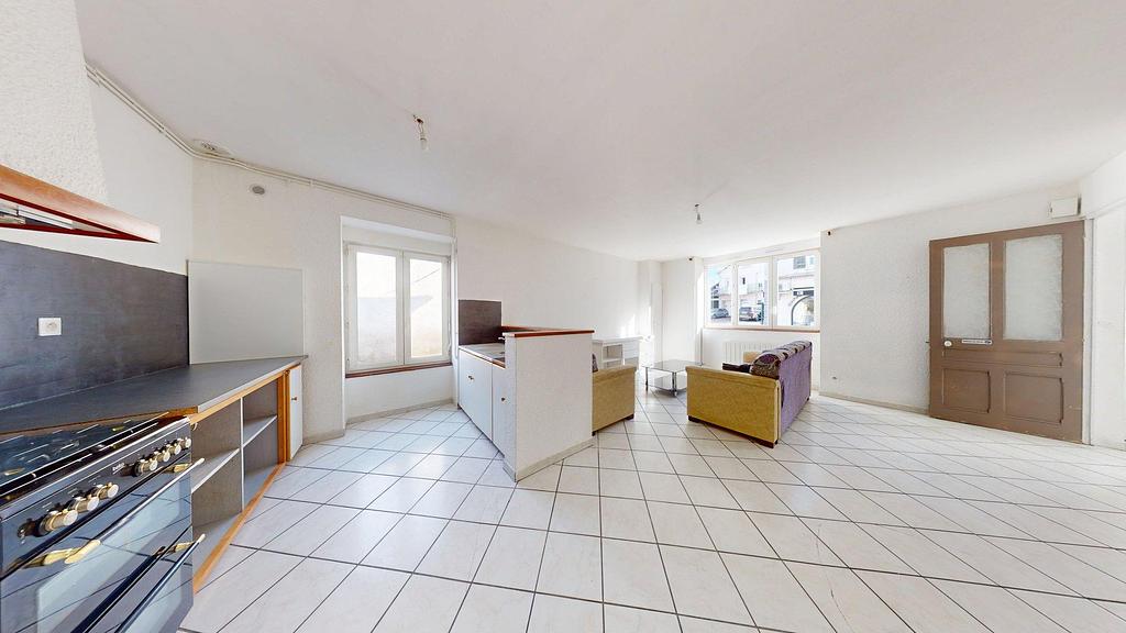 Photo du 2518 Route Nationale 1085, 38300 Nivolas-Vermelle, France Nivolas-Vermelle