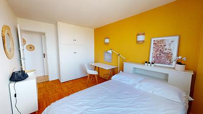 Photo du 7 Rue Du Parc, 69500 Bron, France Bron