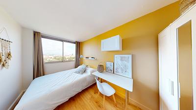 Photo du 7 Rue Du Parc, 69500 Bron, France Bron