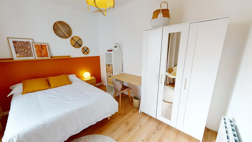 Photo du 18 rue de la Sarra, 69600 Oullins, France Oullins