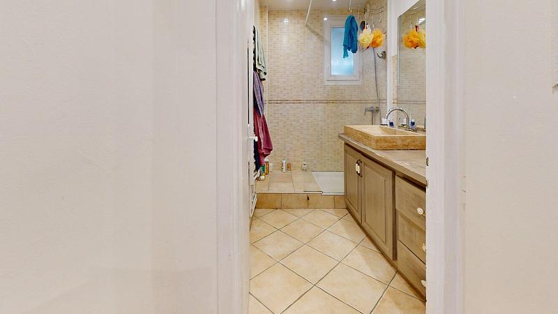 Photo du 12 Avenue Du Commandant L'herminier, 69100 Villeurbanne, France Villeurbanne