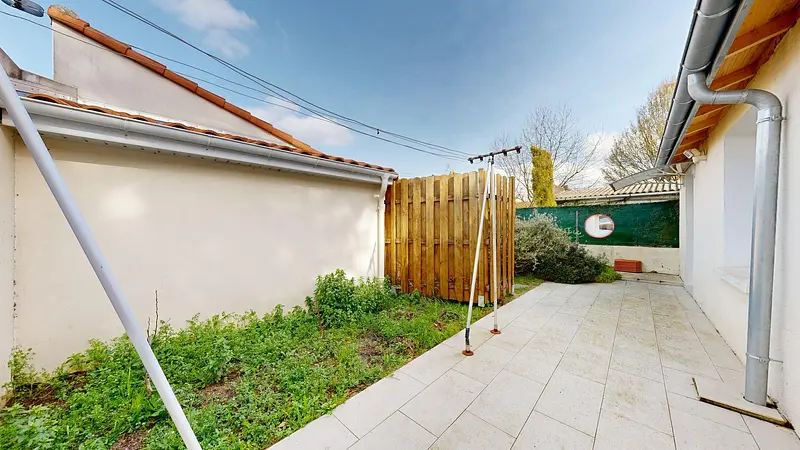 Photo du 27 Rue Jean Mermoz, 44300 Nantes, France Nantes