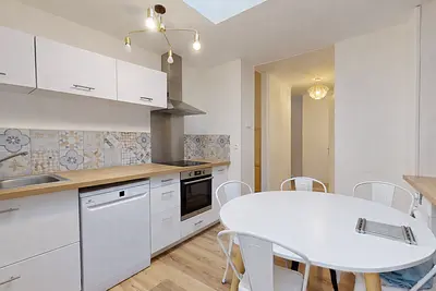 Photo du 10 Rue Beaucourt, 59100 Roubaix, France Roubaix