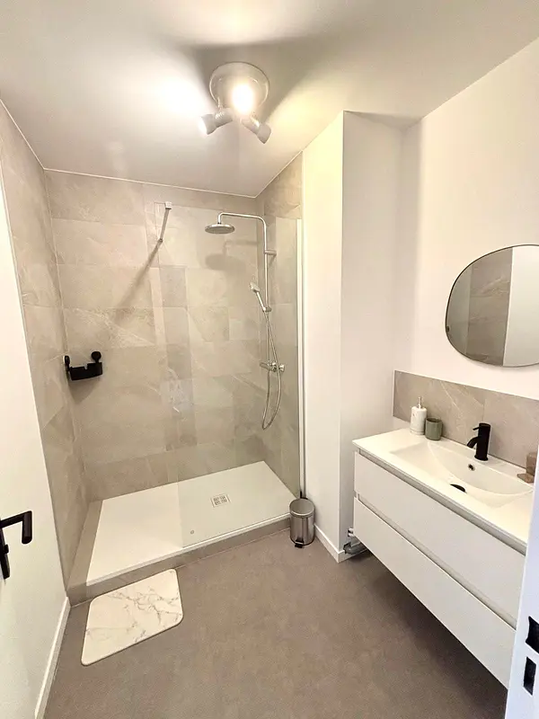 Photo du 18 Avenue Condorcet, 69100 Villeurbanne, France Villeurbanne