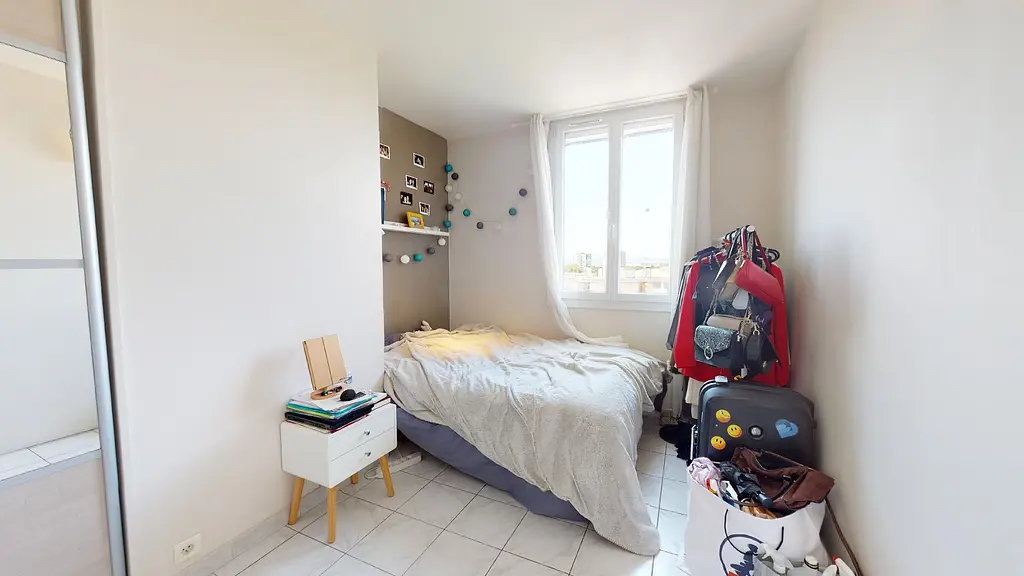 Photo du 23 Avenue Camille Rousset, 69500 Bron, France Bron