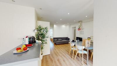 Photo du 126. Rue Des Remparts, 83000 Toulon, France Toulon