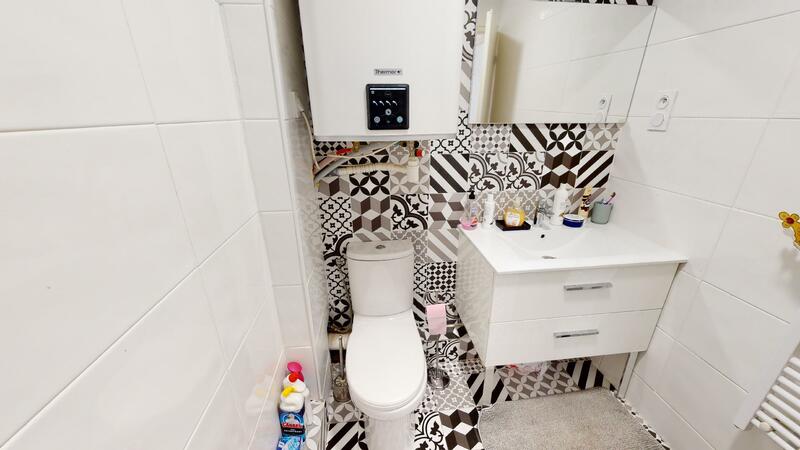 Photo du 126. Rue Des Remparts, 83000 Toulon, France Toulon