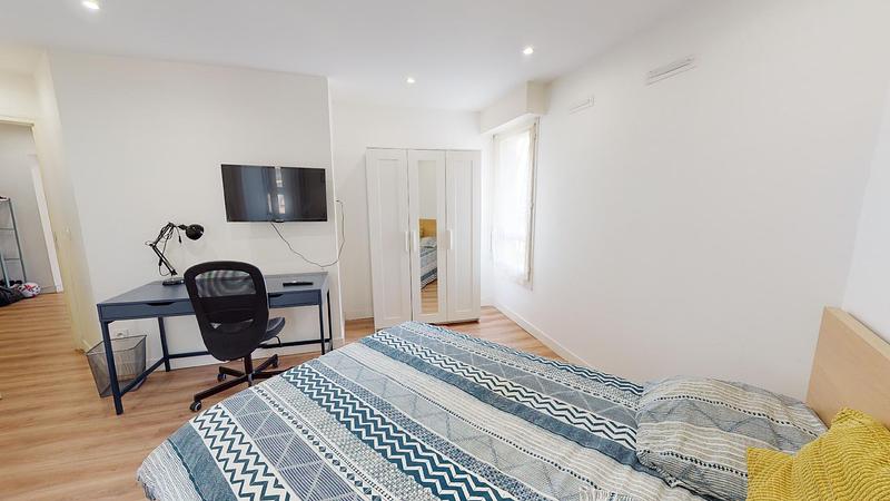 Photo du 126. Rue Des Remparts, 83000 Toulon, France Toulon