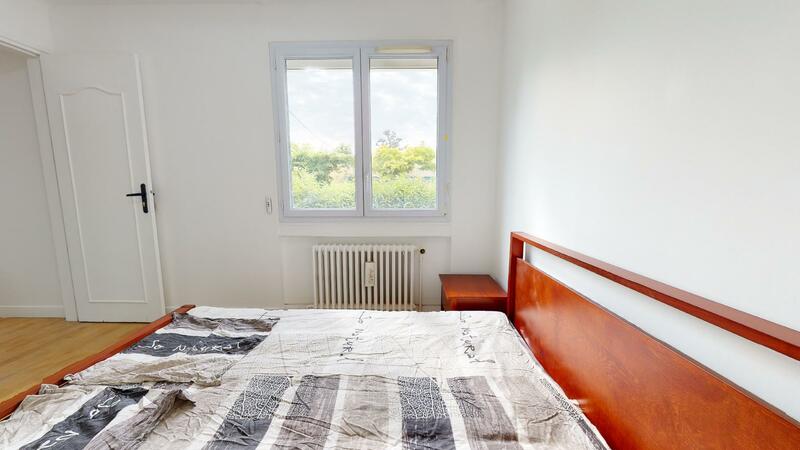 Photo du 10 Rue De Soissons, 78500 Sartrouville, France Sartrouville