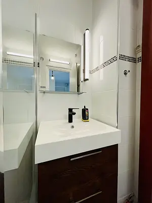 Photo du 8 Rue Clément Michut, 69100 Villeurbanne, France Villeurbanne