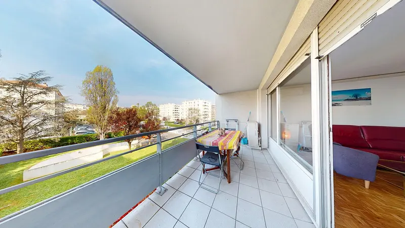 Photo du 32 Rue Mathieu Varille, 69007 Lyon, France Lyon