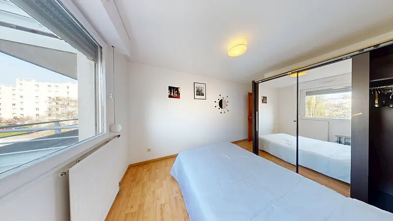 Photo du 32 Rue Mathieu Varille, 69007 Lyon, France Lyon