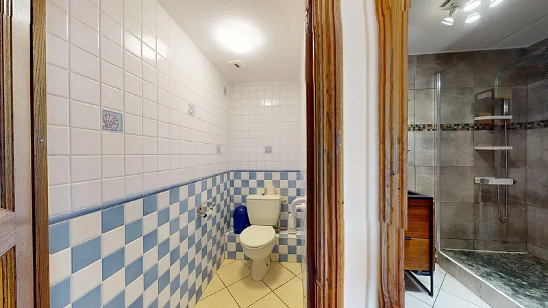 Photo du 32 Rue Mathieu Varille, 69007 Lyon, France Lyon